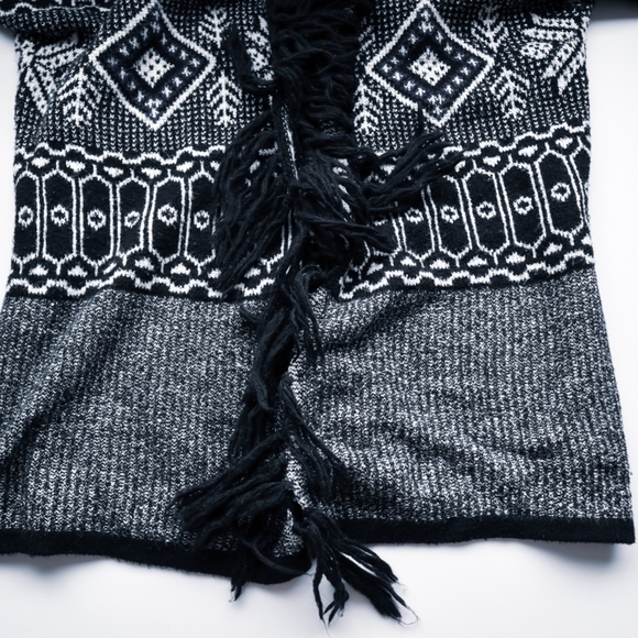 AE | Indy Cardigan - Picture 3 of 4